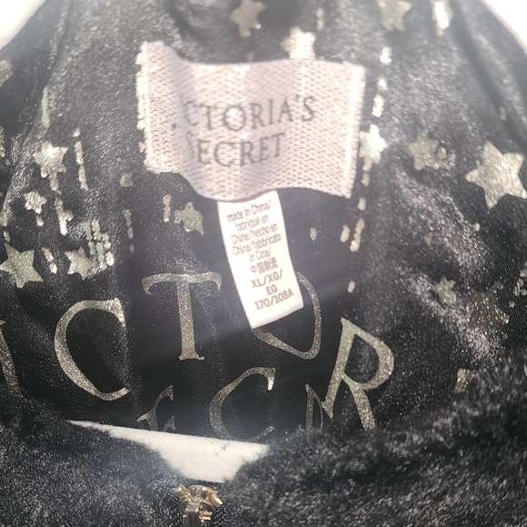Victoria's Secret Black Faux Fur Jacket - Picture 9 of 10